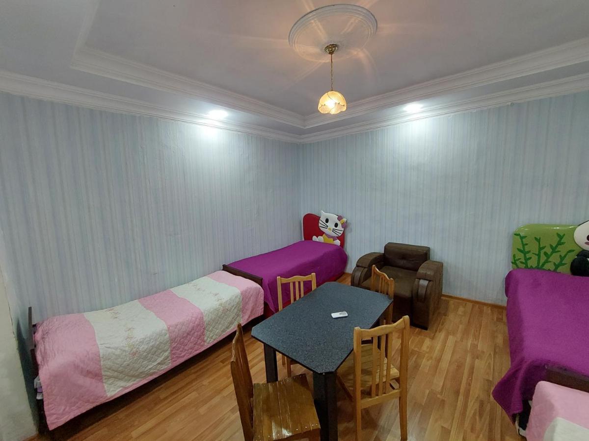 Apartment Beso Kutaisi Esterno foto