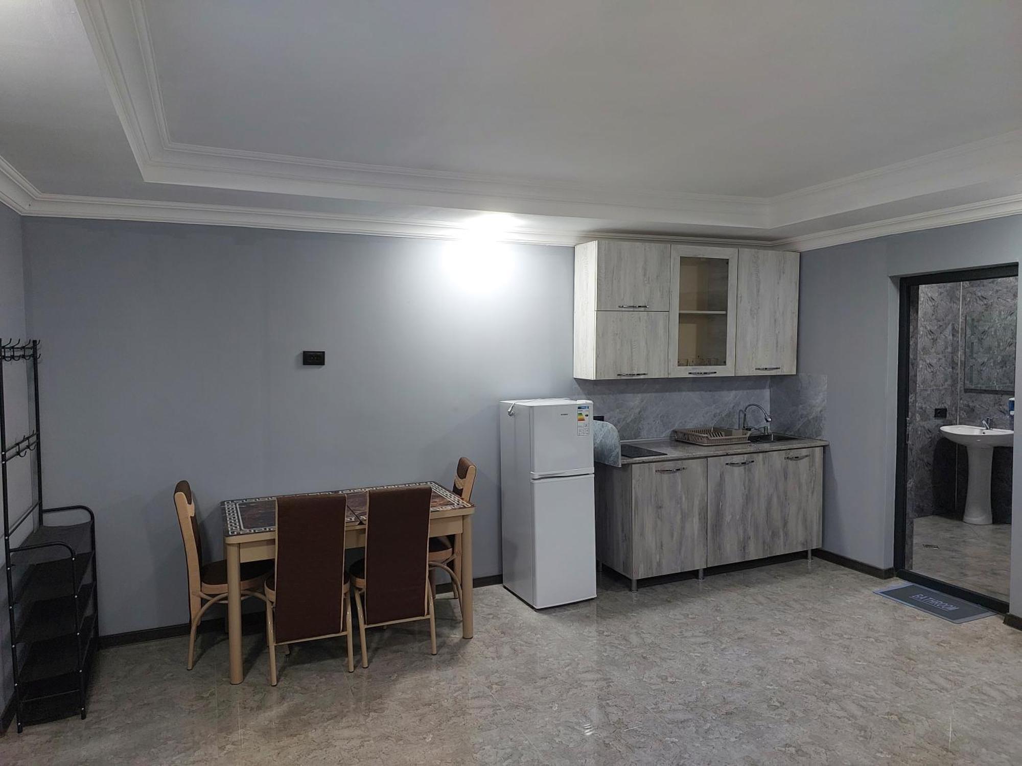 Apartment Beso Kutaisi Esterno foto